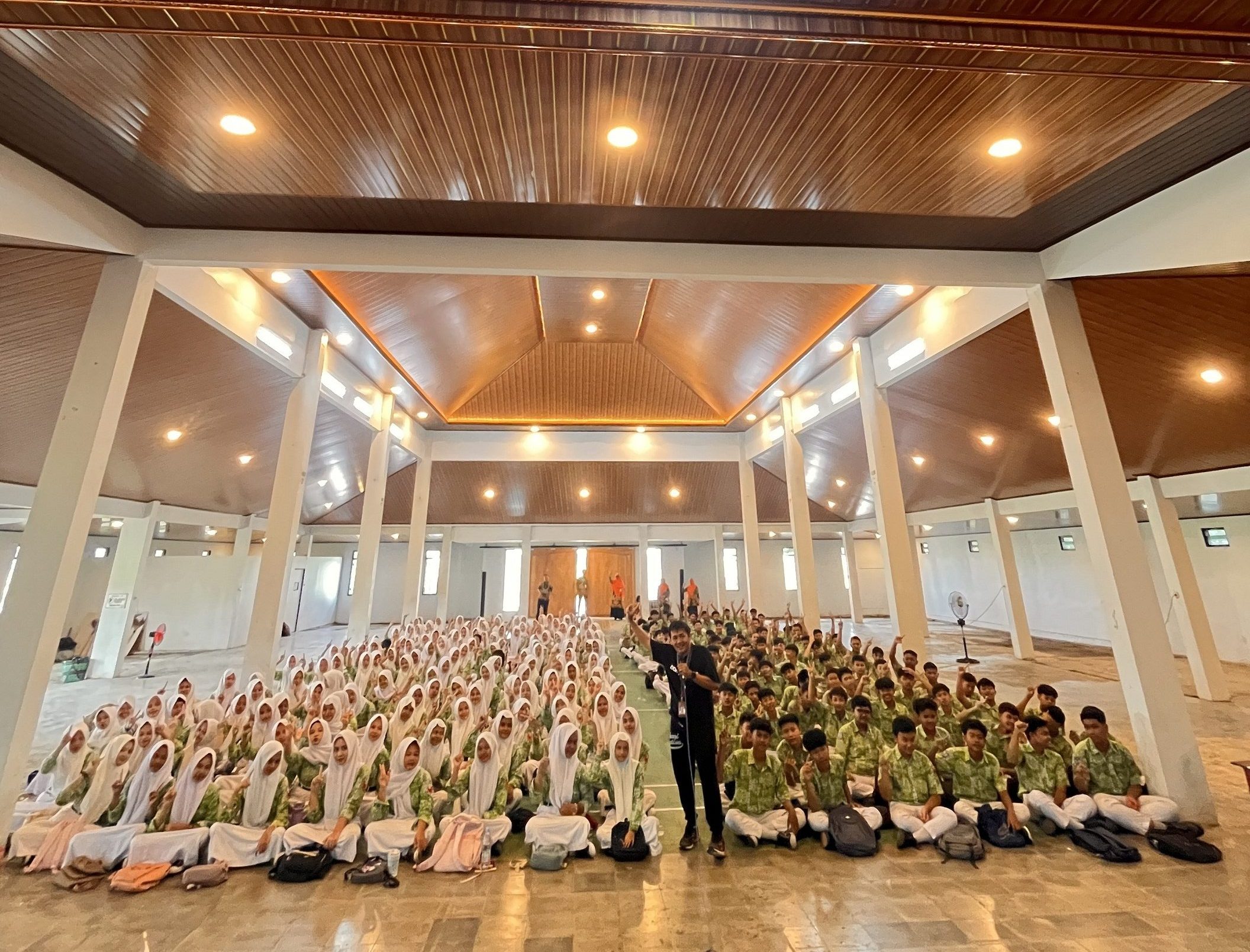 Doa Bersama, Motivasi, dan Muhasabah Siswa Kelas 9 SMP Negeri 1 Wedi Angkatan 26' Doa Bersama, Motivasi, dan Muhasabah Siswa Kelas 9 SMP Negeri 1 Wedi Angkatan 26'